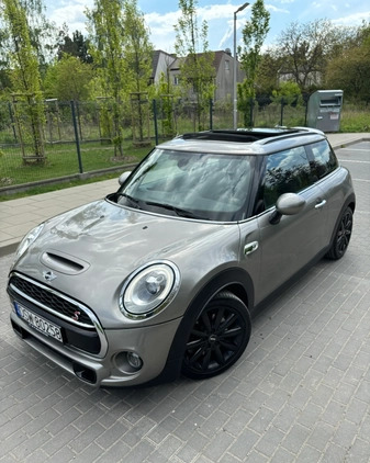 MINI Cooper S cena 68888 przebieg: 44000, rok produkcji 2016 z Warszawa małe 497